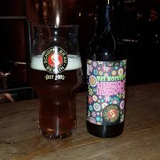 Flower Power Brauerei Schoppebraeu Herkunft Stil Session Ipa Abv 4 7 Vol Im Glas Prasentiert Sich Mir Dieses Ipa In Einem Wunderschonen B