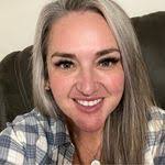 Stephanie Dingess's Instagram, Twitter & Facebook