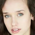 Avery Joy Davis : sa biographie, filmographie, et quelques photos