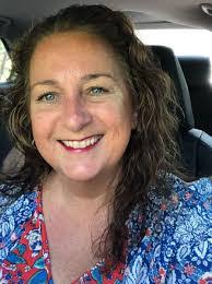 Misty Oaks's Instagram, Twitter & Facebook