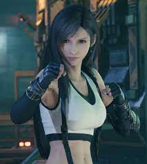 Tifa was such a badass in the Remake and the most fun character to play as  in combat imo. Who was your favorite character to play as in the Remake? 🤔  :