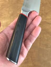 Dalstrong Serrated Bread Knife - 9 Inch - Phantom Series - Japanese  High-Carbon Aus8 Steel - Pakkawood Handle - Kitchen Knife - Long Serrated  Knife - Sheath Included : Amazon.Co.Uk: Home & Kitchen