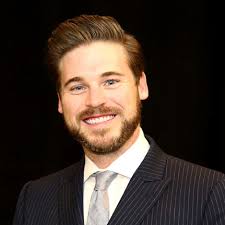 Ana Vick Email & Phone Number