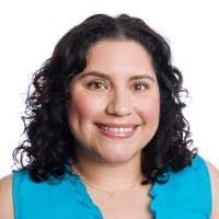 Vicki Reyes's Instagram, Twitter & Facebook