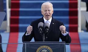 Il presidente statunitense joe biden ha proposto un nuovo vasto piano da 1.800 miliardi di dollari in un discorso ieri a una seduta . Il Discorso Di Insediamento Di Joe Biden Integrale