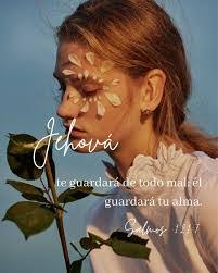 Enedelia Castillo's Instagram, Twitter & Facebook