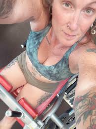 So much change in JULY. I'm slowly but surely settling into the new house.  Officially have #beiberfever with the new album🎶 Today was the first  morning trying out the space for movement.