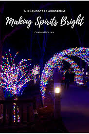 This Spectacular Christmas Light Display Is Back Again Minnesota Travel Minnesota Vacation Beautiful Vacation Destinations