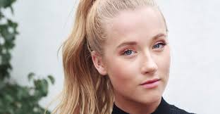 Vesta lugg was born on march 22, 1995 (age 26) in ottawa, canada. Vesta Lugg Chilevision