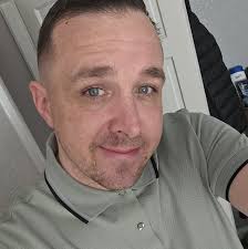 Shaun Hurst (@shaun.hurst.568) • Facebook, Connect with friends