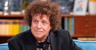 Leo Sayer, 75, 'very ill' in hospital and forced to cancel gigs