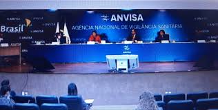 A agência nacional de vigilância sanitária (anvisa) decide em reunião, neste domingo, 17, sobre os pedidos de uso emergencial de duas vacinas contra a a reunião conta com os cinco diretores da anvisa, e a decisão é por maioria simples. Elcwddapnnjlvm