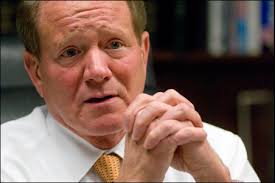 Doug Kelley, often man in the middle, faces biggest challenge yet  overseeing Petters' crumbling empire