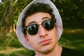 Cameron Byrne's Instagram, Twitter & Facebook