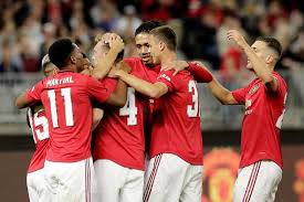 This leeds united live stream is available on all mobile devices, tablet, smart tv, pc or mac. Man Utd 4 0 Leeds As It Happened Phil Jones On Target In Thumping Pre Season Victory Football Sport Express Co Uk