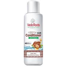 Argan oil's ability to nourish and moisturize hair gives extra power to your average conditioner—and means that an argan oil conditioner is especially beneficial for damaged hair or frizzy hair. Buy V R Moroccan Argan Oil Hair Conditioner 250 Ml Online Purplle