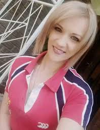 VERMIS. LAASTE GESIEN IN UITENHAGE AREA. SY HET SOORTGELYKE TATTOO OP HAAR  EEN BEEN SOOS IN FOTO. ALLE INFO WORD WAARDEER.