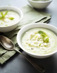 Soupe Froide De Concombre Feta Et Menthe Recette Soupe Froide Concombre Recette A Base De Concombre Concombre
