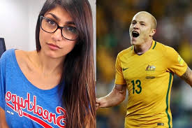 She began acting in pornography in october 2014. Mia Khalifa Confesses She S A Huge Admirer Of Aussie Footballer Aaron Mooy Man Of Many