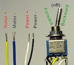 Wiring And Toggle Switch Electrical Circuit Diagram Electrical Projects Electric Motor