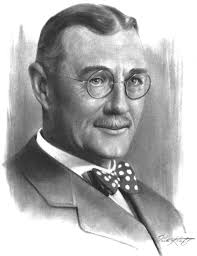 Frederick Brewster's Instagram, Twitter & Facebook