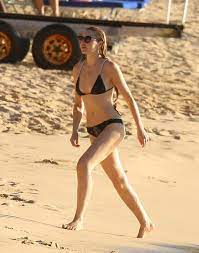 Zoe salmon is a member of the following lists: Zoe Salmon Looks Incredible In A Black Bikini As She Soaks Up The Sun In Barbados