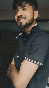 Vikram Soni's Instagram, Twitter & Facebook