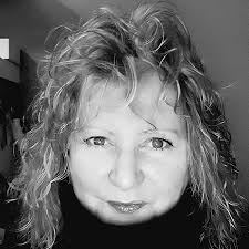 Amazon.com: Sue J. Daniels: books, biography, latest update