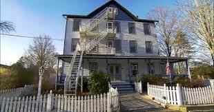 The prices at rock inn may vary depending on your stay (e.g. Hotel Hell River Rock Inn Closed Reality Tv Revisited