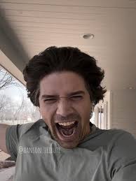 Zach Hanson: Talented Artist Embracing Nature's Challenge