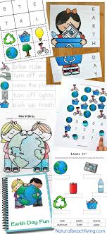 Earth Day Activities Preschool Kindergarteners Love Free Earth Day Printables Recycling Acti Preschool Activities Earth Day Activities Pollution Activities