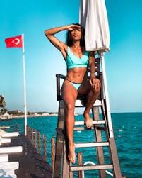 Patricia Mamona Arrasadora Durante Ferias Na Turquia Nacional Flash