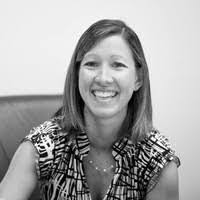 Karen Eaton's Instagram, Twitter & Facebook