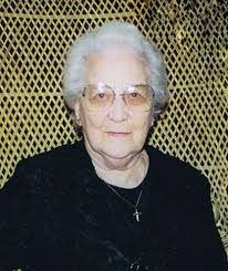 Wilda Russell's Instagram, Twitter & Facebook