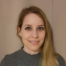 Sandra Rossi's Instagram, Twitter & Facebook