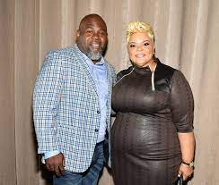 When did tamela mann start singing? David And Tamela Mann S Youngest Daughter Tia Is A Singer And Makeup Entrepreneur Meet Her