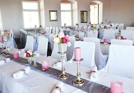 Pin Von Taron Auf Konfirmation In 2020 Altrosa Hochzeit Dekoration Hochzeit Hochzeitsdeko