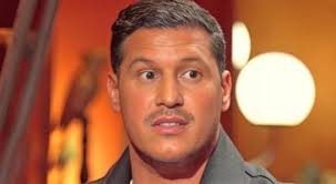 Mariés au premier regard : Anthony en panique en attendant Laury qui peine  à arriver, « Je m'attends au pire »