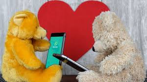 Ada kata kata cinta romantis, cinta dalam diam, dan menyentuh hati. 25 Kata Kata Nembak Wanita Lewat Wa Yang Romantis 2021 Poskata