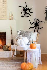 Ghosts, witches, ghouls and more to decorate your home or yard. Halloween Home Decor In 15 Minutes Sugar And Charm