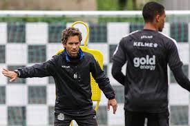 O atleta esteve reunido com seus empresários … Antonio Oliveira Football Coach Club Athletico Paranaense Linkedin