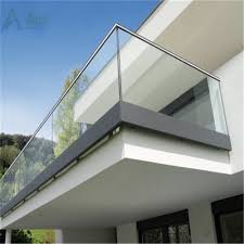 Glass is often combined with metal elements for a if you have small children, you pay extra for safety glass in order to prevent accidents. China Modern Balcony Railing Design Glass With Aluminium U Channel Photos Pictures Made In China Com