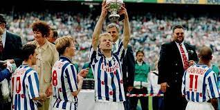 Sc heerenveen alır şampiyonada 10 pozisyonu eredivisie ve maçlarda 33 puanları. Sc Heerenveen Forum View Topic 25 Jaar Geleden Bekerfinale Heerenveen Ajax