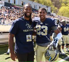 Boyd is western pennsylvania's latest football success story after having a solid rookie season with the cincinnati bengals. Pitt Football On Twitter Pitt Wide Receiver Excellence Larryfitzgerald Tyler Boyd Boutdat 23 Biletnikoffawrd Http T Co Sl9vwypfhi