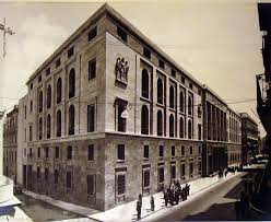 La fondazione banco di napoli persegue fini di interesse sociale e di promozione dello sviluppo econ. Mostre Alla Casa Dello Scugnizzo La Storia Del Banco Di Napoli Ildenaro It