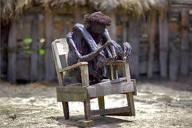 Kebudayaan dari suku asmat di papua memang sangat menarik, penasaran? Mumifikasi Suku Asmat Papua