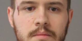 Man Pleads Guilty To Trying To Kill Mom During Restaurant's Trivia Game