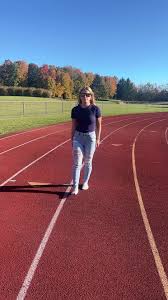 #fyp #tiktok #track #highschool #tiktoktrend #baddies #hangingwithmysister  😝