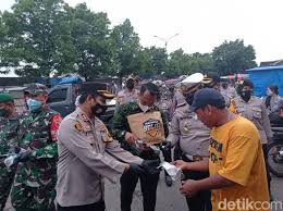 Pertanyaan ini muncul di kalangan pelaku umkm indonesia. Forkopimda Magetan Sebar Masker Jelang Ppkm Madiun Raya