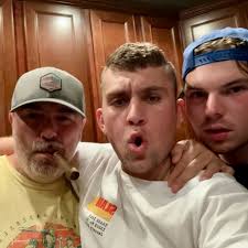 Heather Duvall (@shorty2209) • Instagram photos and videos